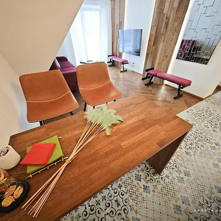 Love Rooms Apartamenty Zakopane Lägenhet